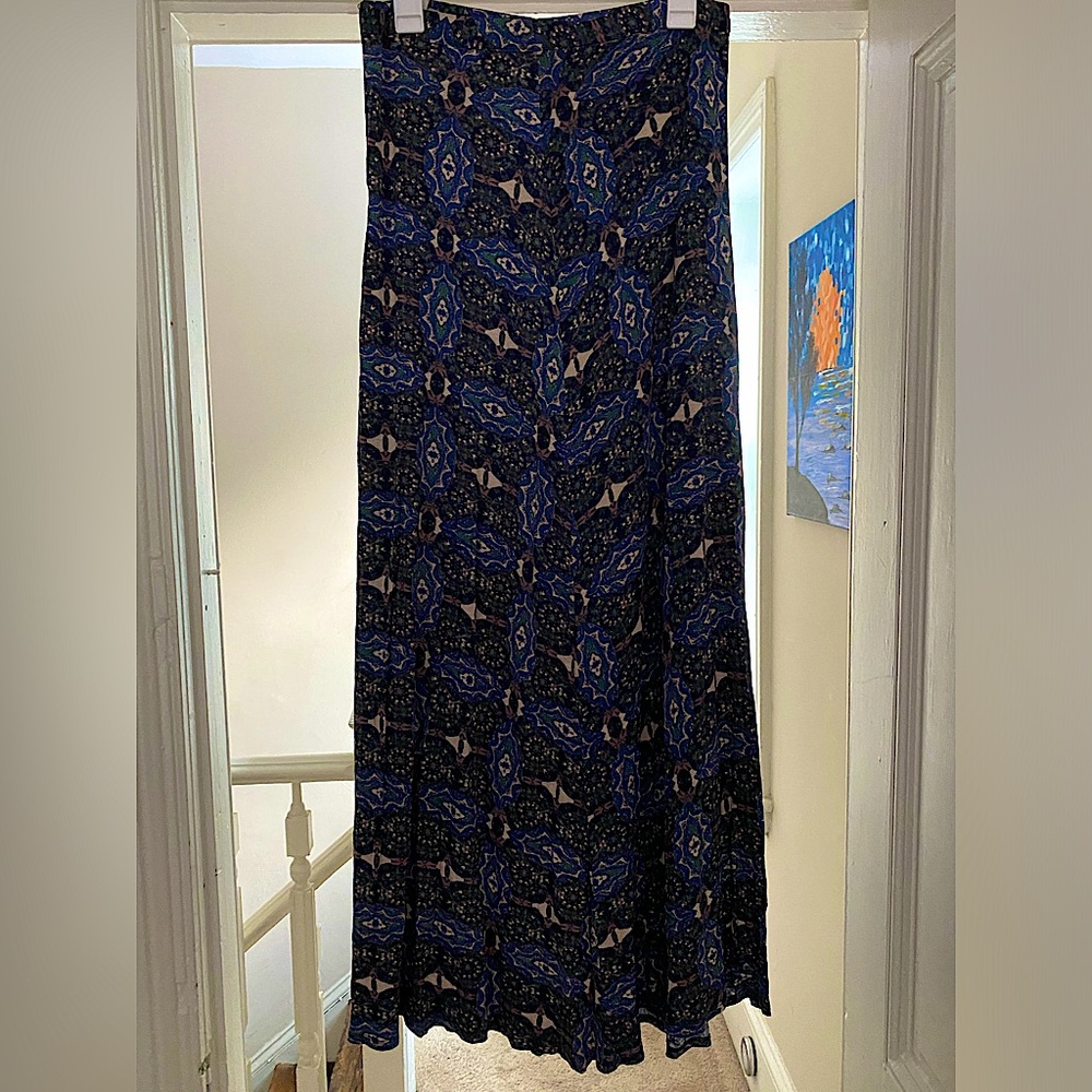 Maxi skirt